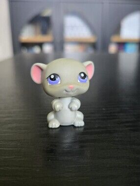 Littlest Pet Shop LPS #105 Mouse Gray With Purple Eyes